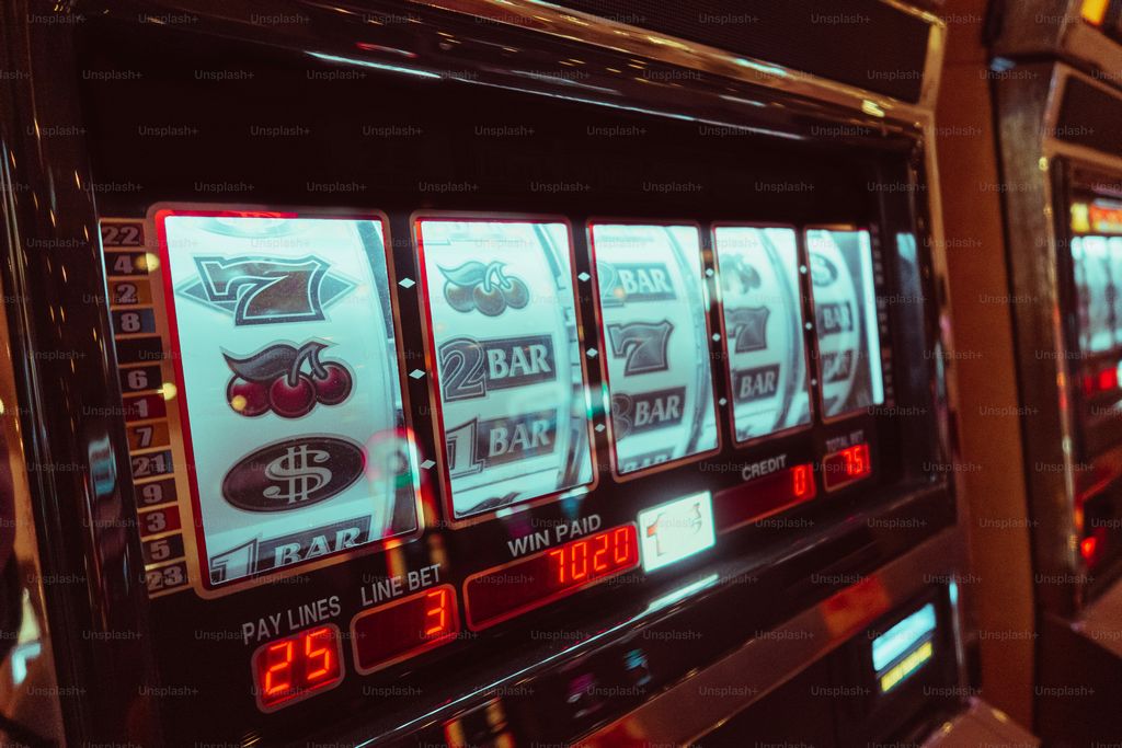 Progressive Jackpot Strategies: When and How to Chase the Big Wins Progressive Jackpot Strategies: When and How to Chase the Big Wins